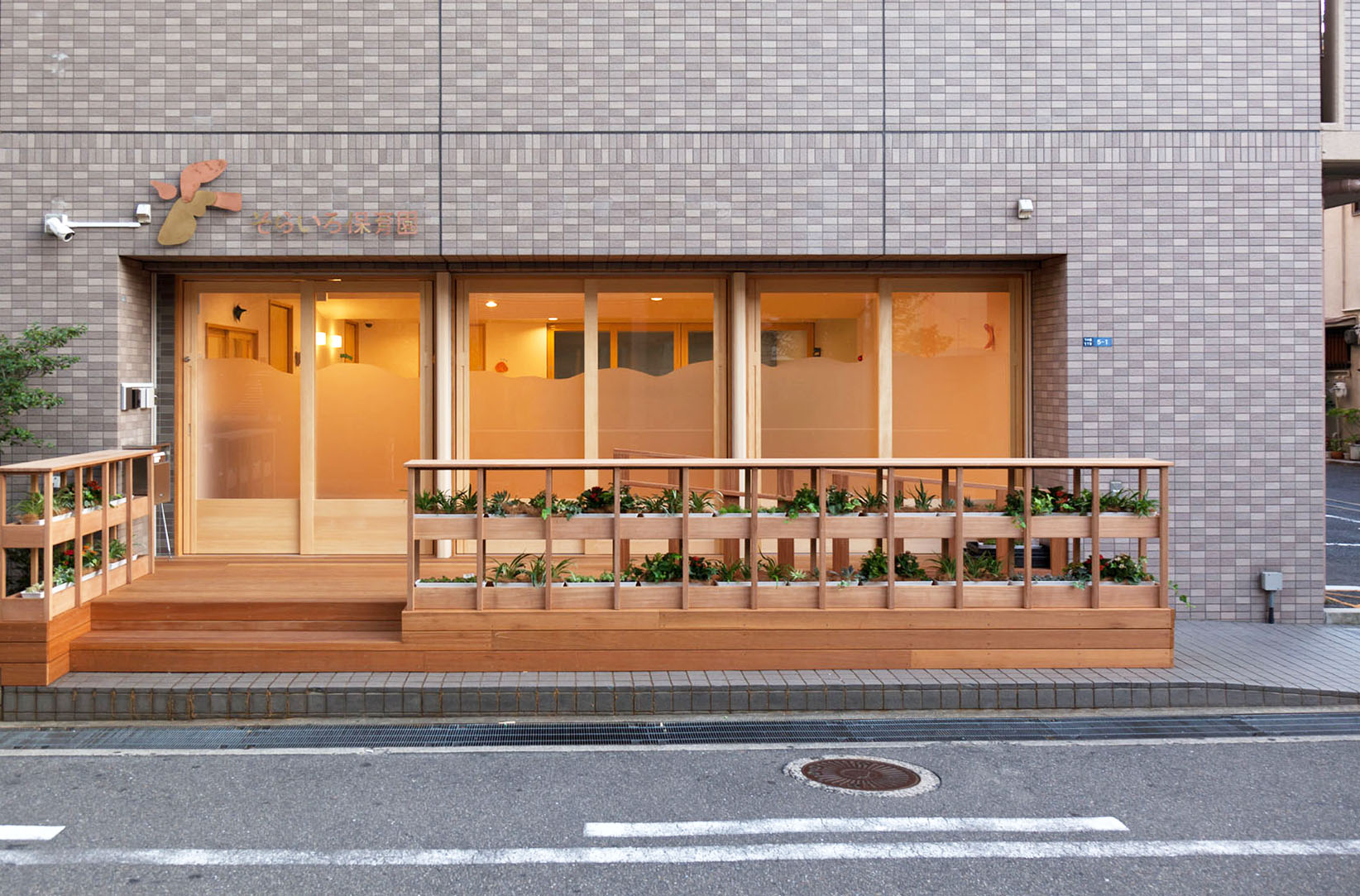 東大阪オリーブ保育園そらいろ外観